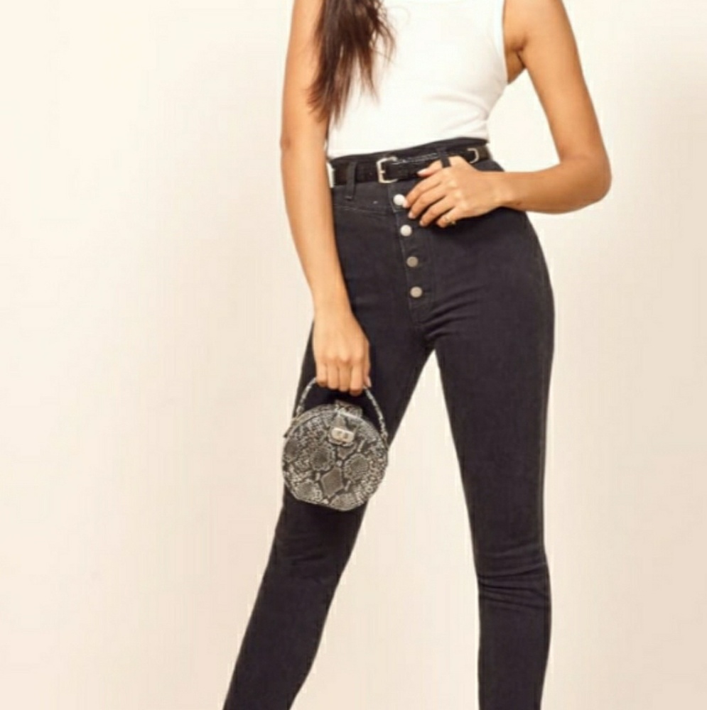 Reformation Naomi Jean Size 26